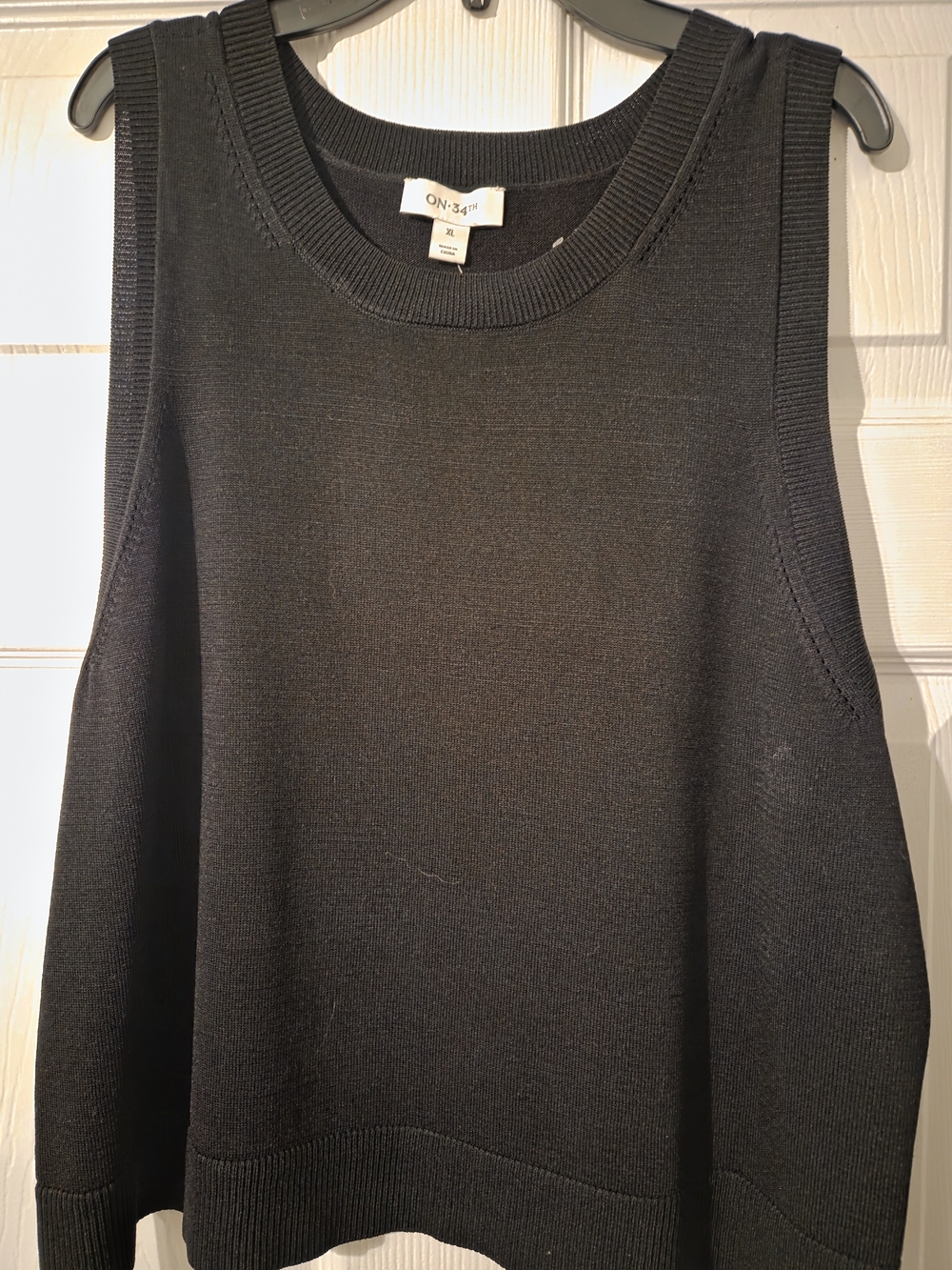 Black Knit Crewneck Tank